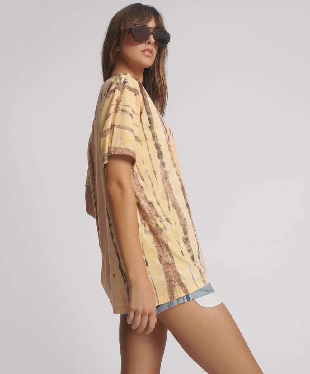It's Juicy In Jamaica Boyfriend Tee
