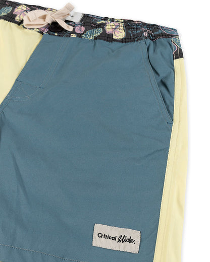 Plain Jane Frequency 16" Trunk